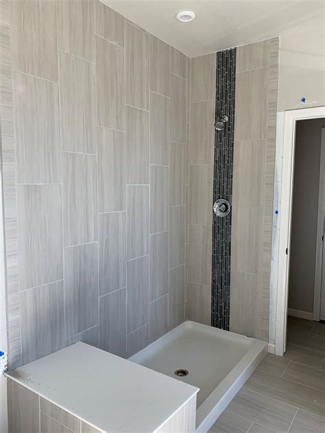 15 12x24 Vertical Shower Tile Patterns to Inspire Your Next。